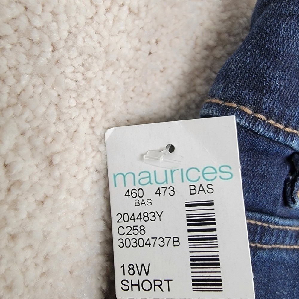 Maurices NWT 18W Short Slim Bootcut Jeans Dark Wash Curvy Stretch‎ Plus Size - Picture 5 of 13